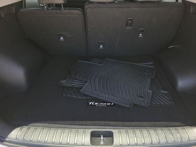 Used 2021 Silver Hyundai Limited image 10