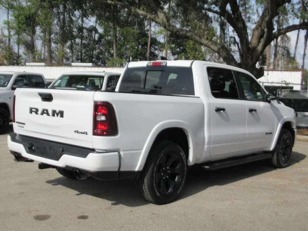 New 2026 Bright White Clear-Coat Exterior Paint RAM Big Horn/Lone Star image 7
