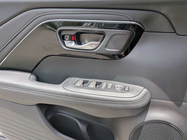 Used 2025 Gray Acura Base image 28