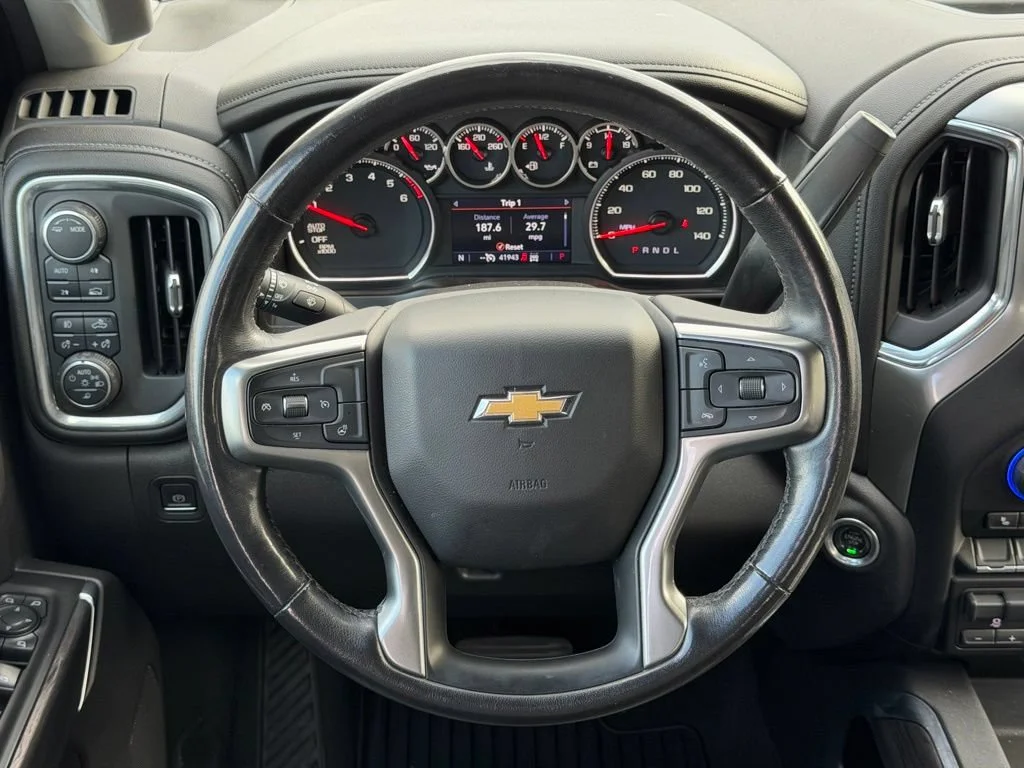2021 Chevrolet Silverado 1500 LTZ - Photo 12
