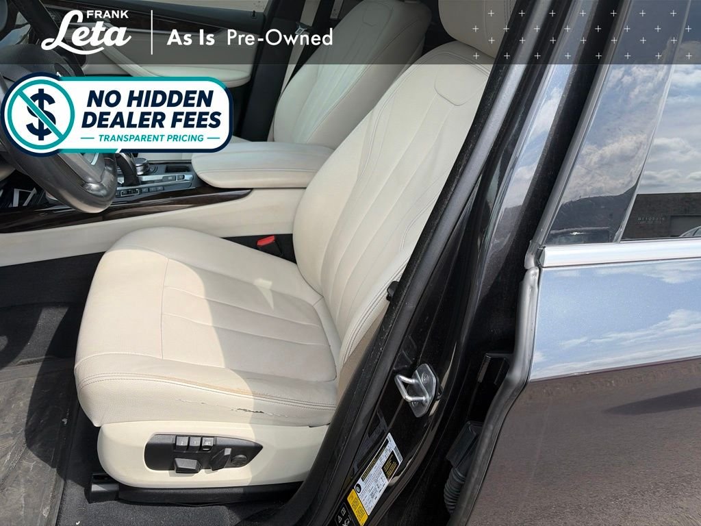 Used 2018 Dark Graphite Metallic BMW  image 12