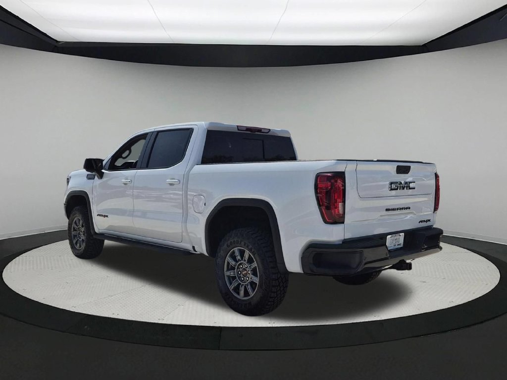 2026 GMC Sierra 1500 AT4X - Photo 3