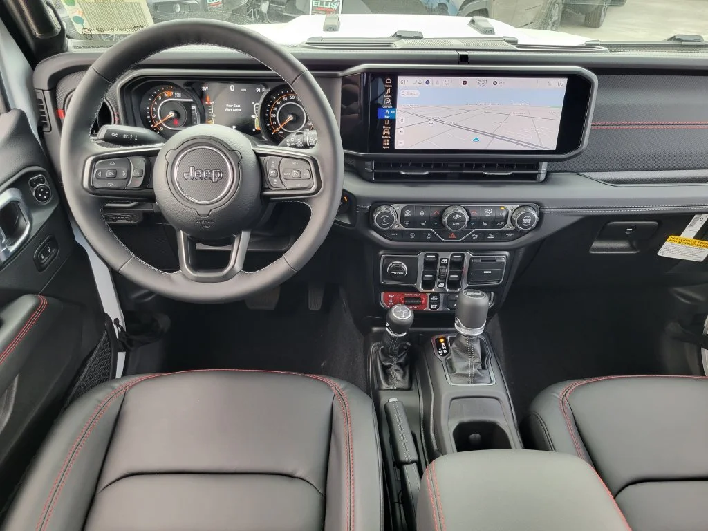 2027 Jeep Wrangler 4-Door photo 4