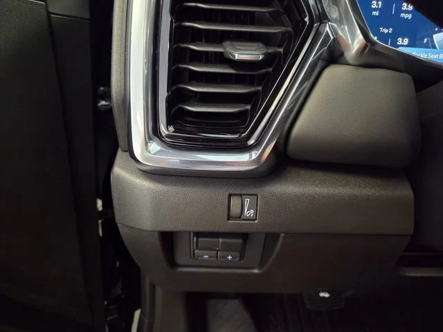 New 2026 Onyx Black GMC Elevation image 29