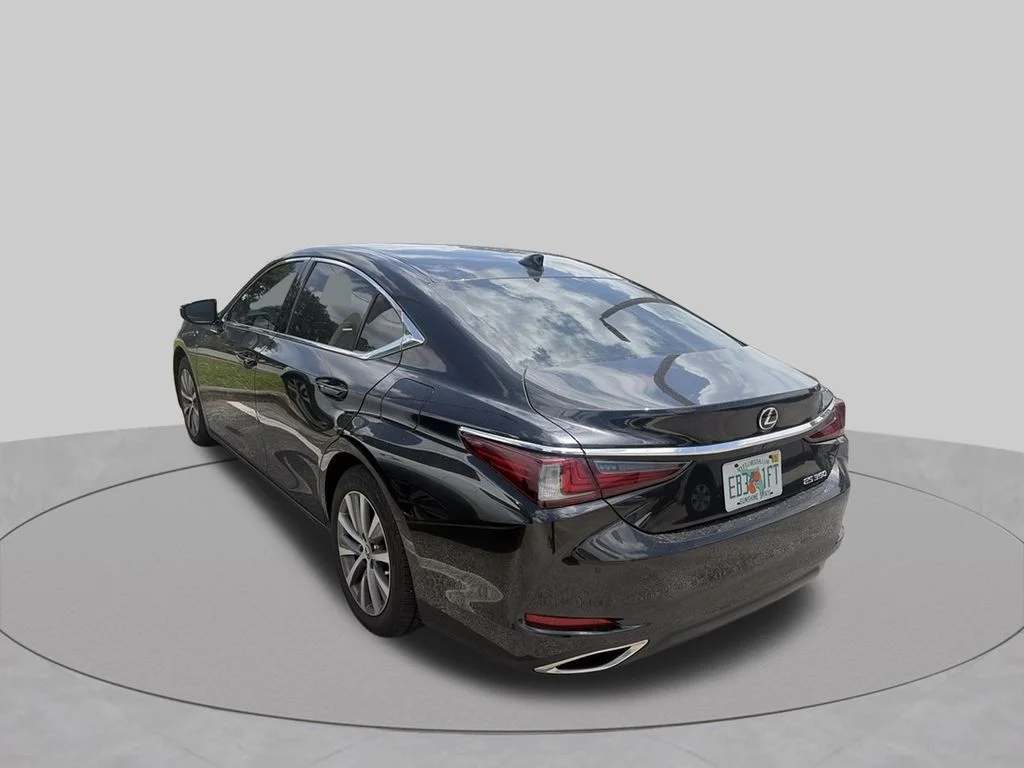 Used 2021 Black Lexus 350 image 7