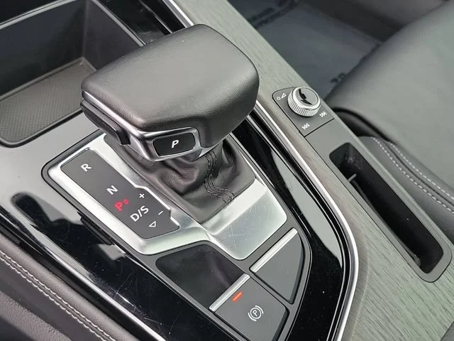 Used 2024 Black Audi S line Premium Plus image 37