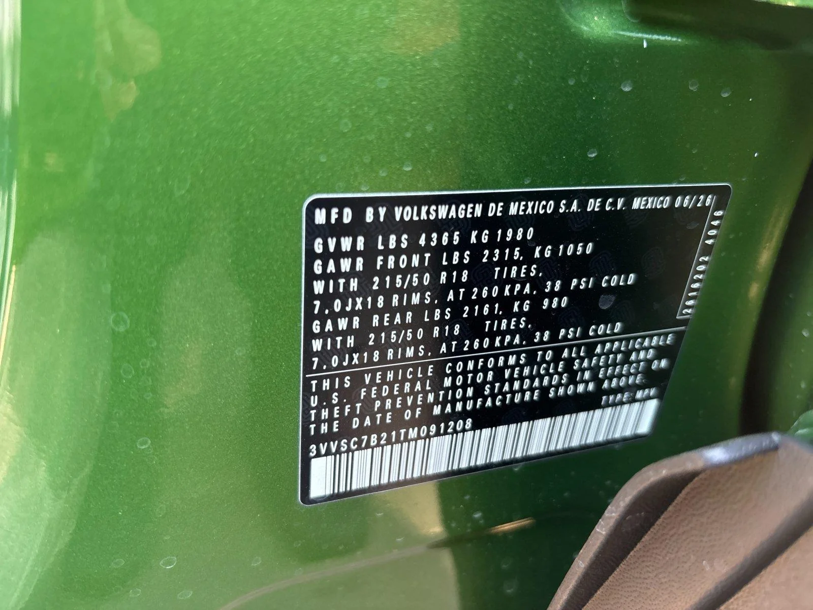 New 2026 Bright Moss Green Metallic Volkswagen SE image 12