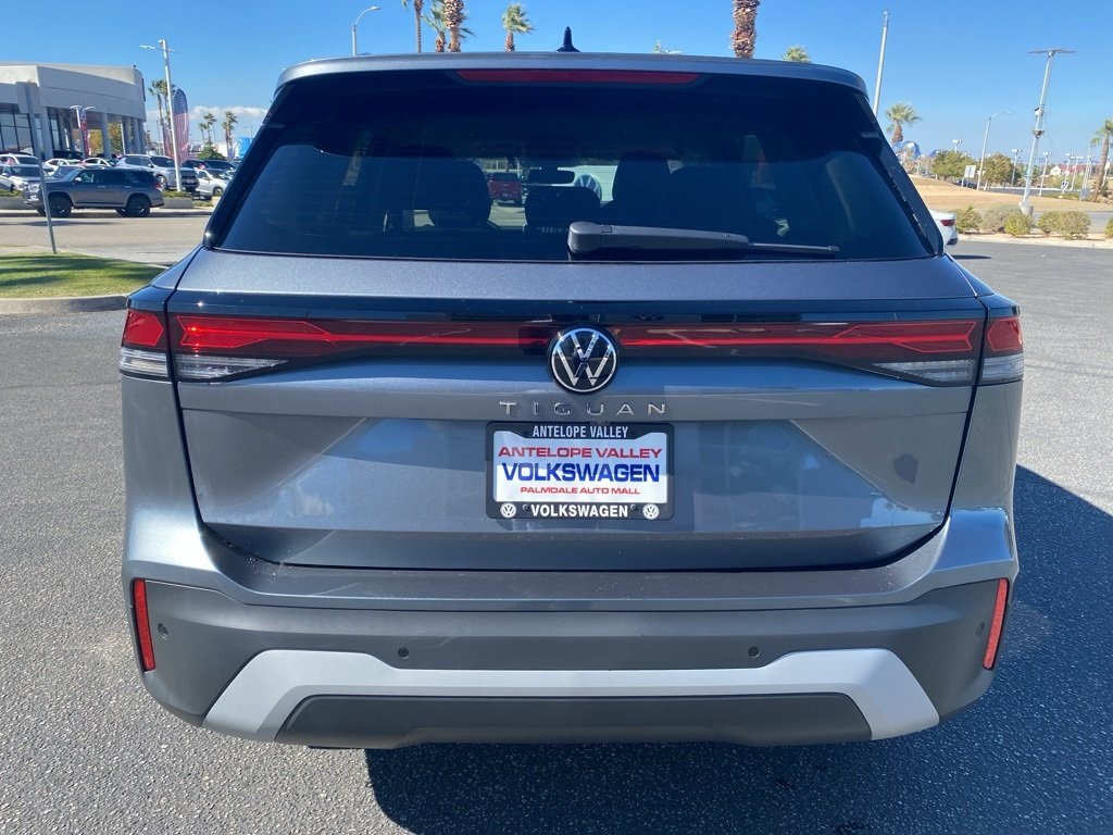 2026 Volkswagen Tiguan S photo 4