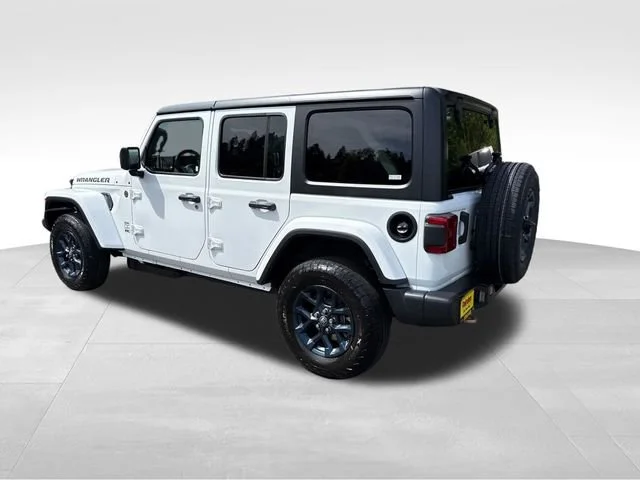 New 2026 Bright White Clear-Coat Exterior Paint Jeep 85th Anniversary Edition image 5