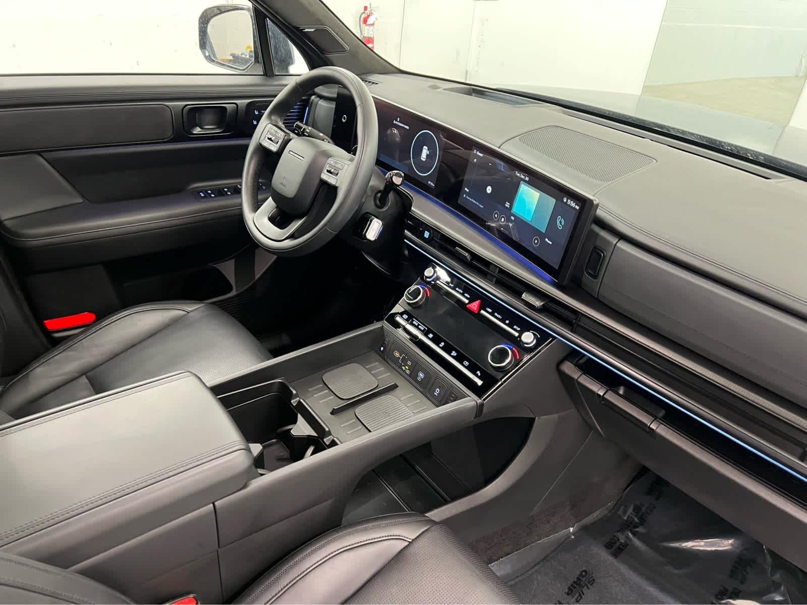 Used 2025 Atlantis Blue Hyundai Calligraphy image 26