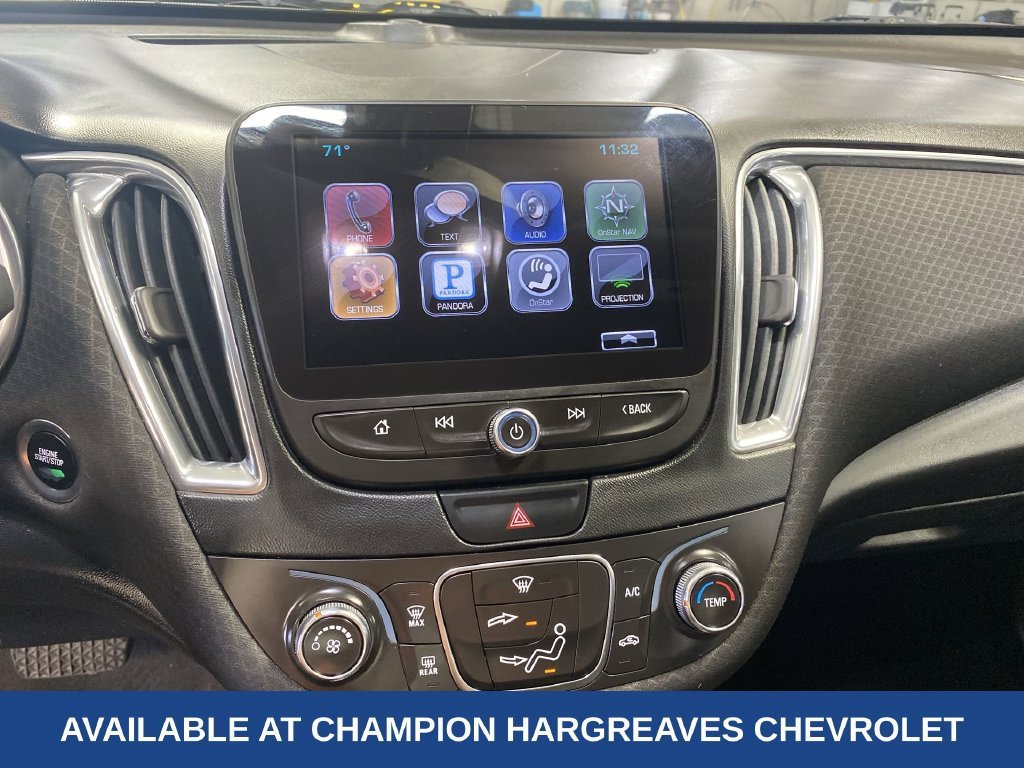 Used 2016 SILVER ICE METALLIC Chevrolet LT image 17