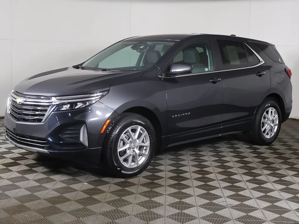 Used 2022 Gray Chevrolet LT image 5