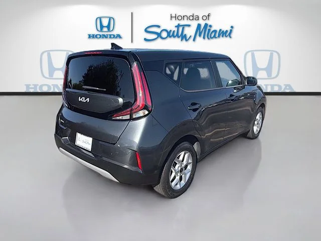 Used 2024 Gray Kia LX image 7