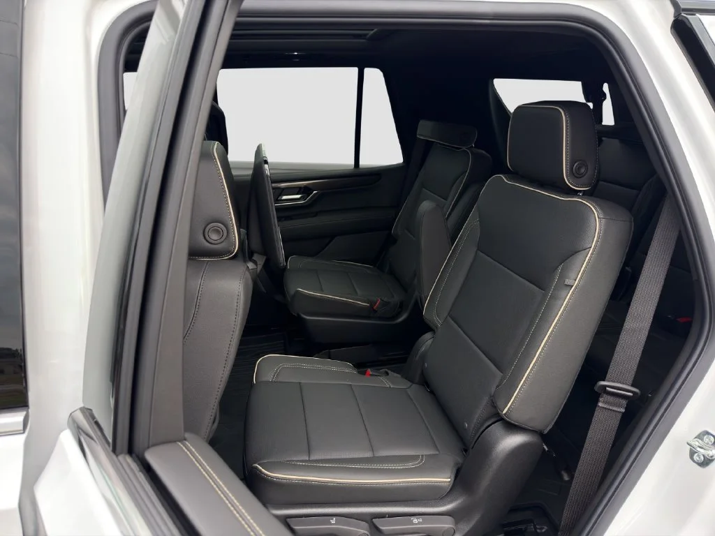 New 2026 Summit White GMC Elevation image 13