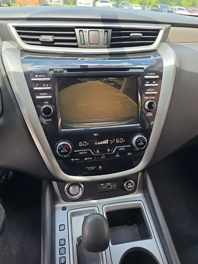 Used 2019 Silver Nissan S image 13