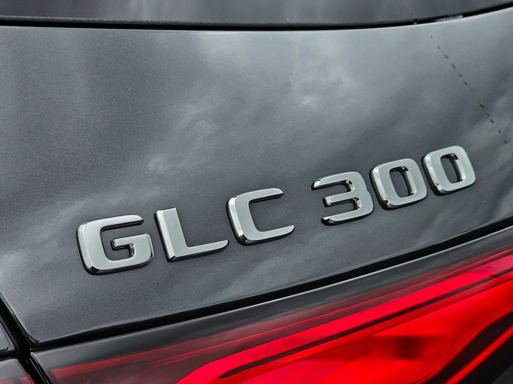 New 2026 Graphite Grey Metallic Mercedes-Benz GLC 300 image 12