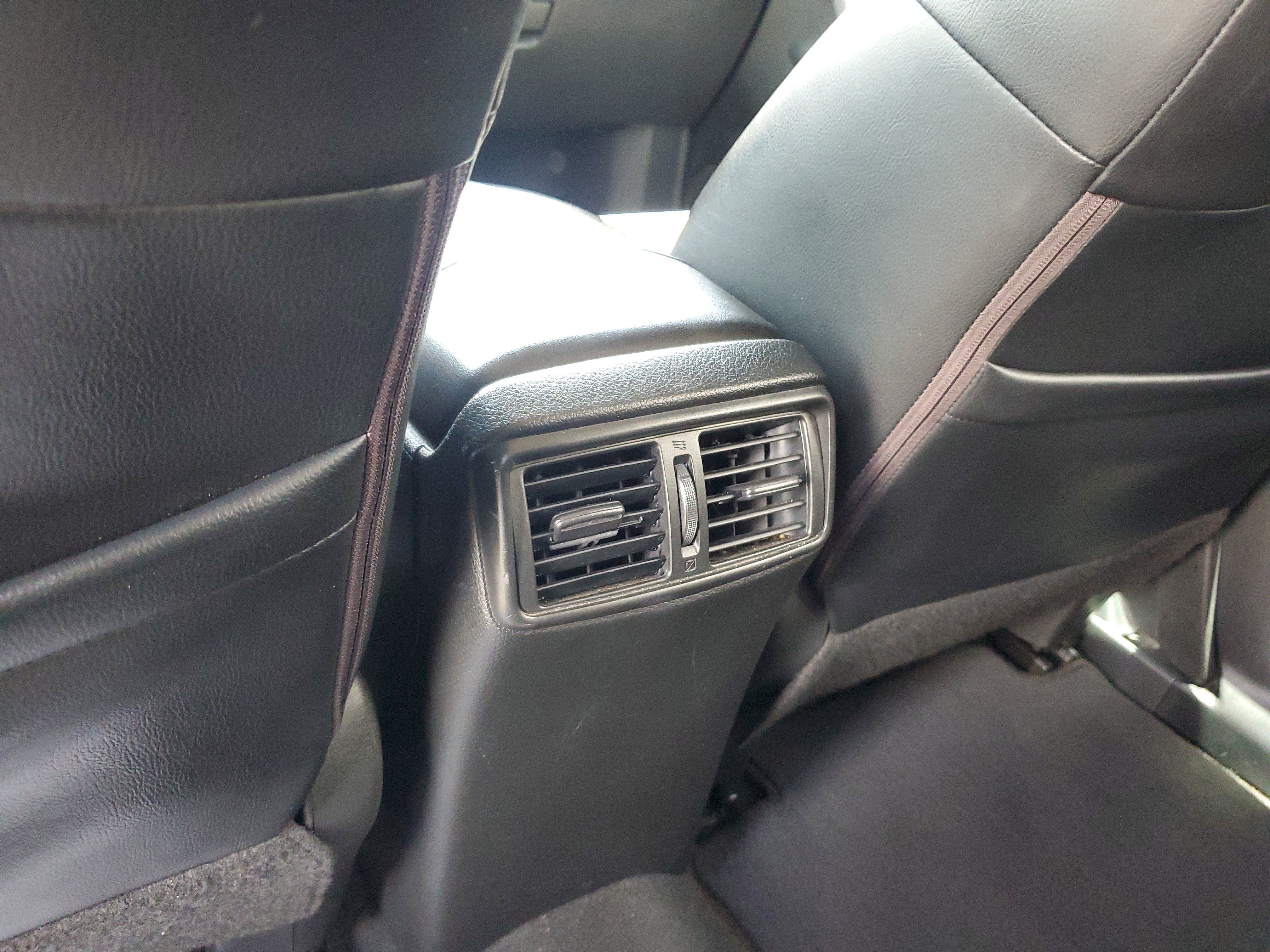 Used 2018 Gun Metallic Nissan SL image 14