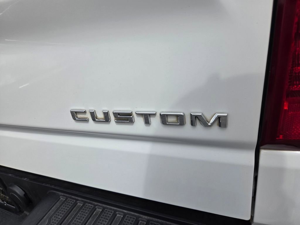 Used 2024 Summit White Chevrolet Custom image 12