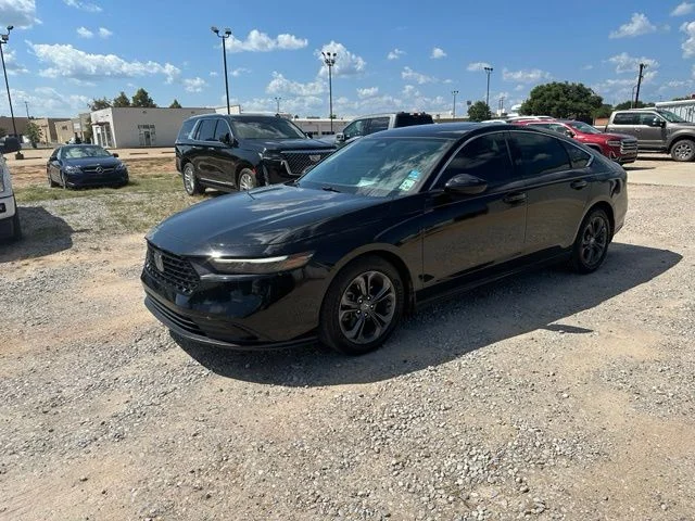 Used 2023 Black Honda EX image 4