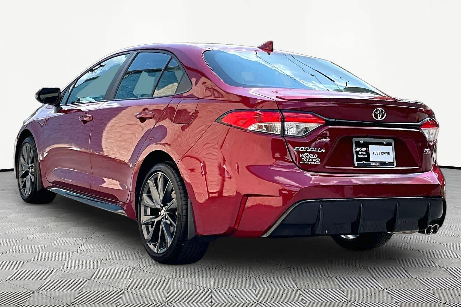 Used 2025 Ruby Flare Pearl Toyota SE image 12