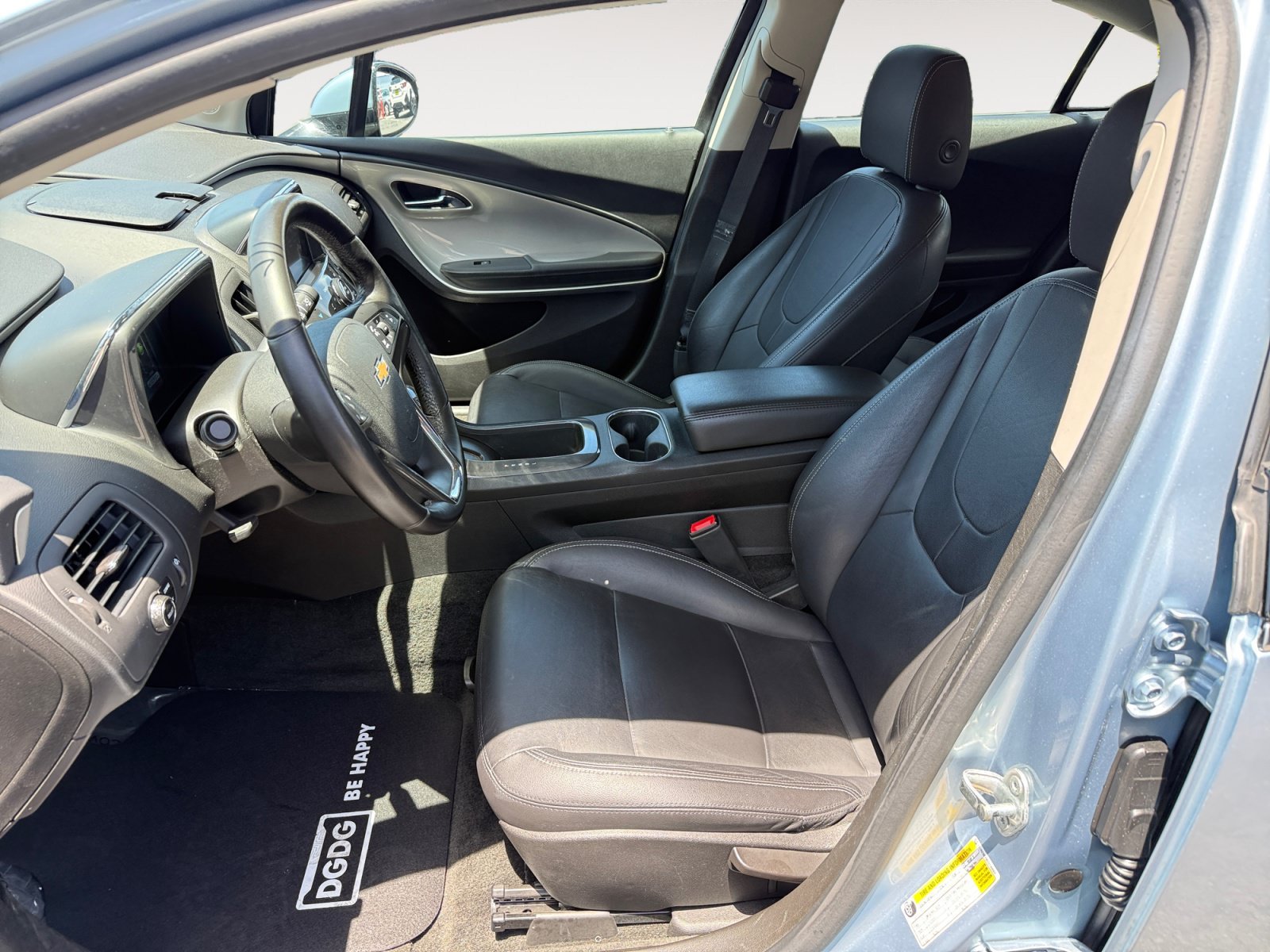 Used 2013 Topaz Metallic Chevrolet  image 10