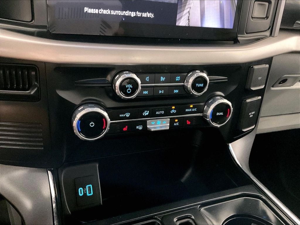Used 2023 Silver Ford XLT image 25