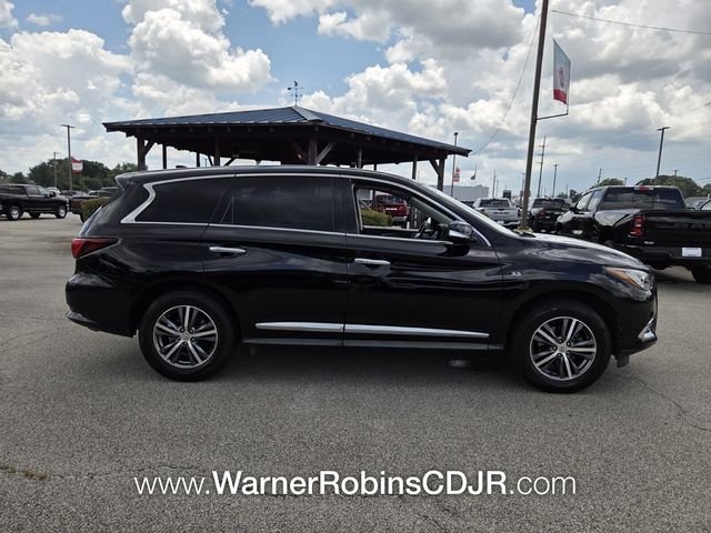 Used 2020 Black INFINITI PURE image 18