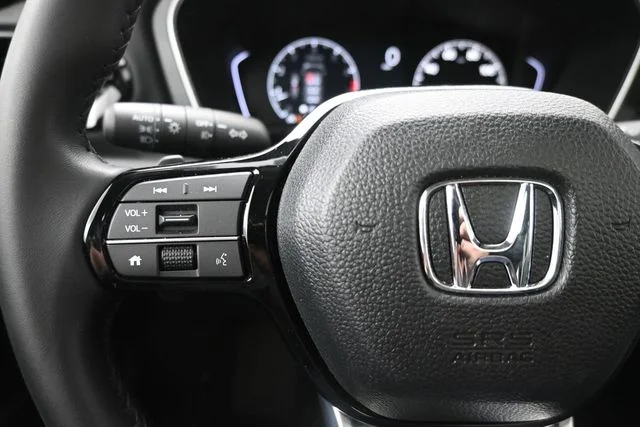 2025 Honda Pilot Touring - Photo 29