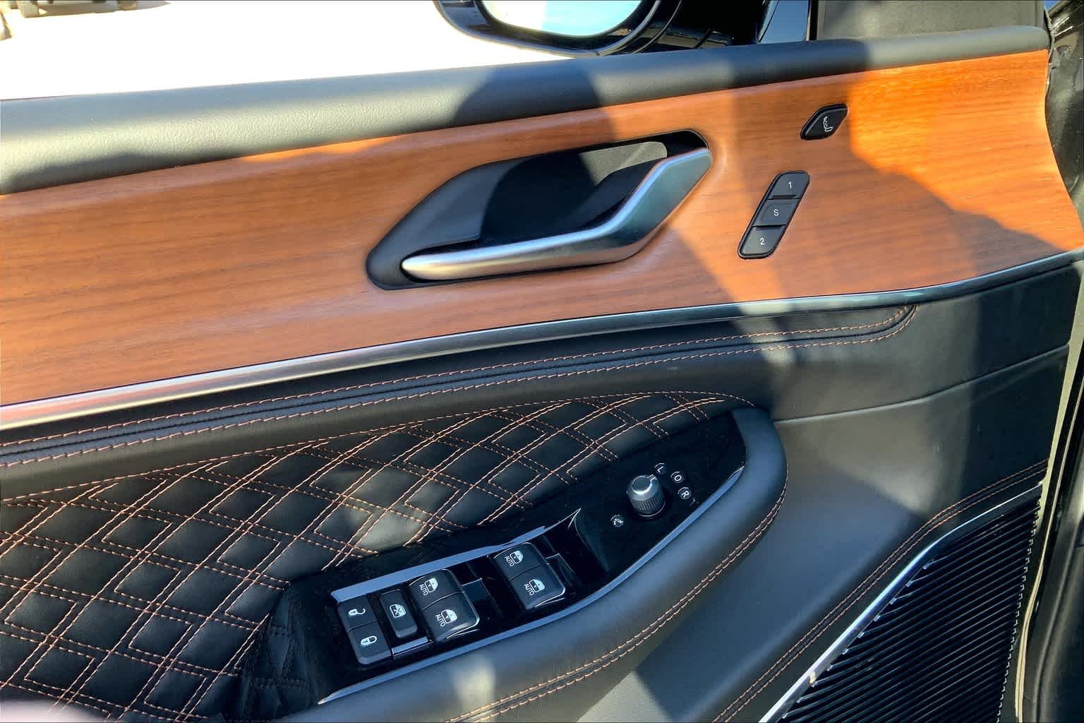2023 Jeep Grand Cherokee Summit Reserve 4xe - Photo 22