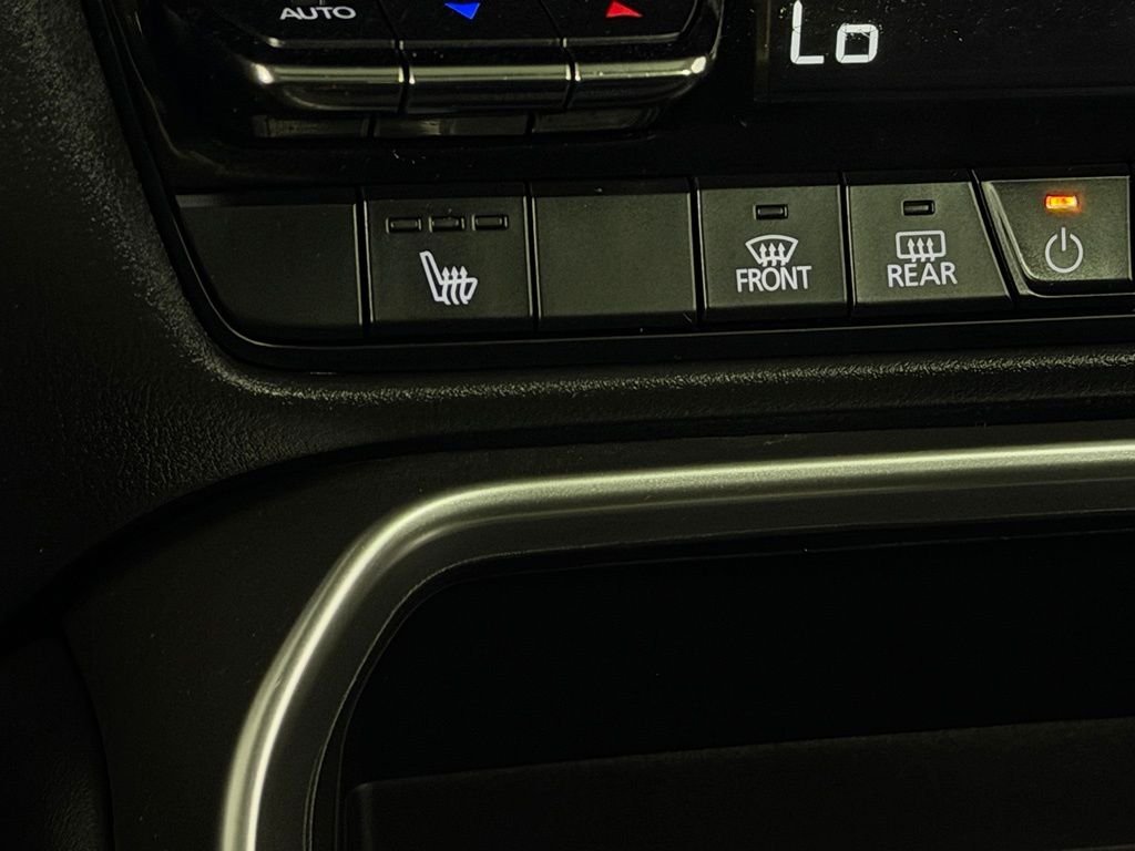 2024 Mazda CX-90 Premium Package | CarEdge | CarEdge