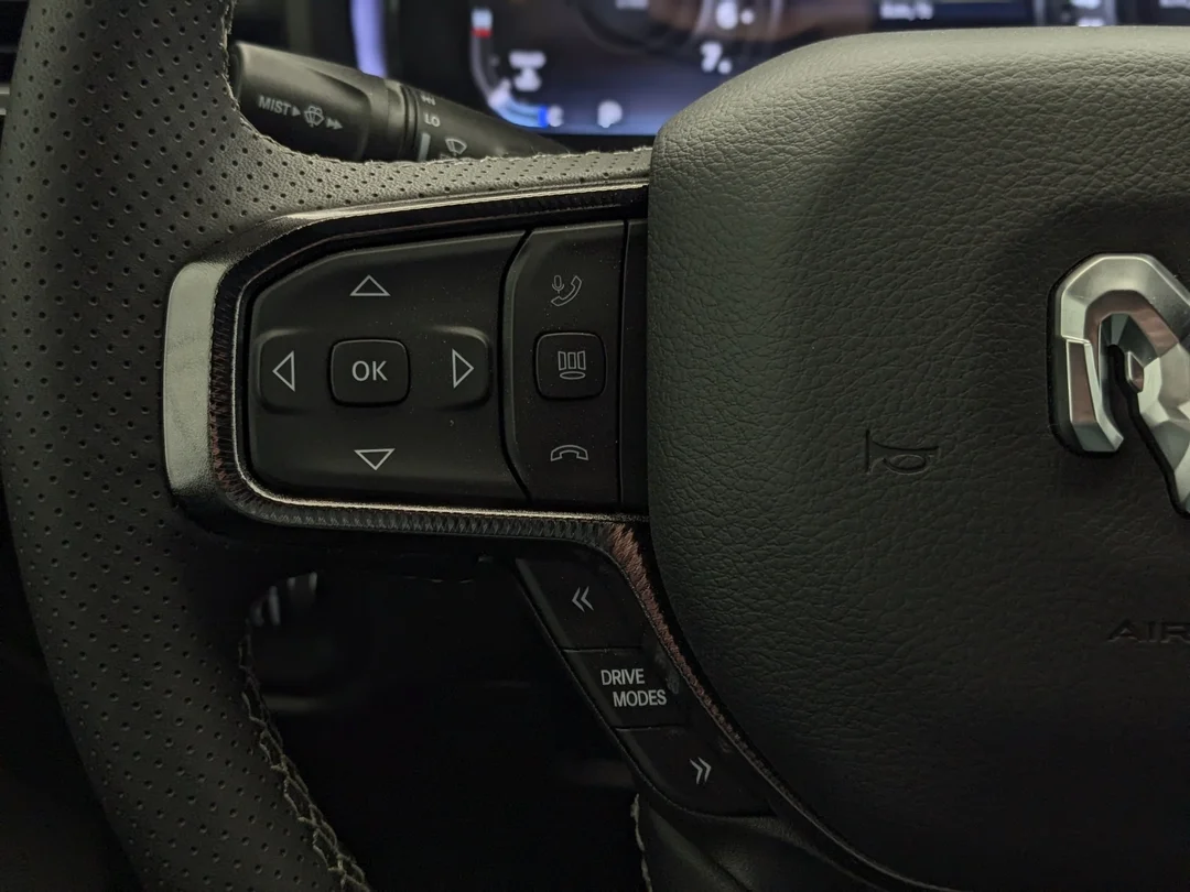 New 2026 Black RAM Sport - - 4x4 - HEMI V8 - Level 1 Equip - Sunroof & More! image 20