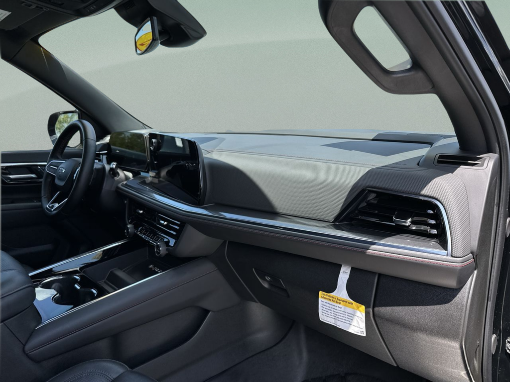 Used 2025 Black Chevrolet RST image 37