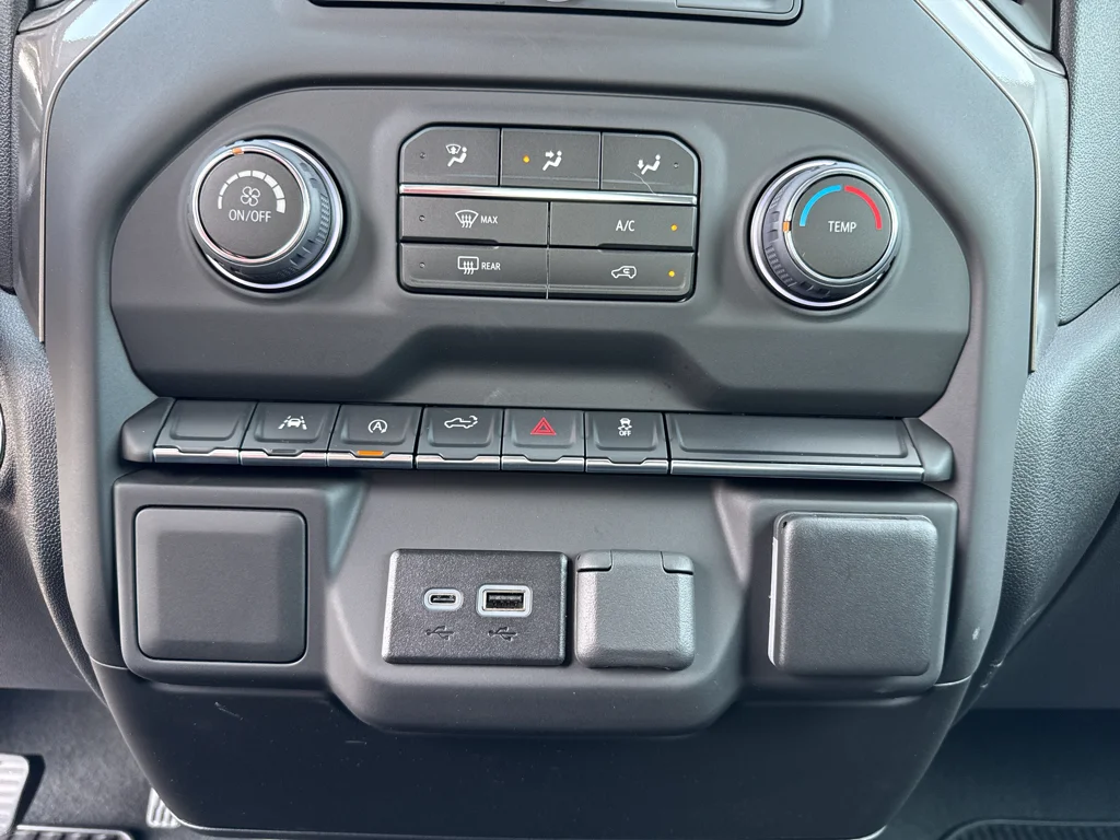 2026 Chevrolet Silverado 1500 Custom - Photo 24