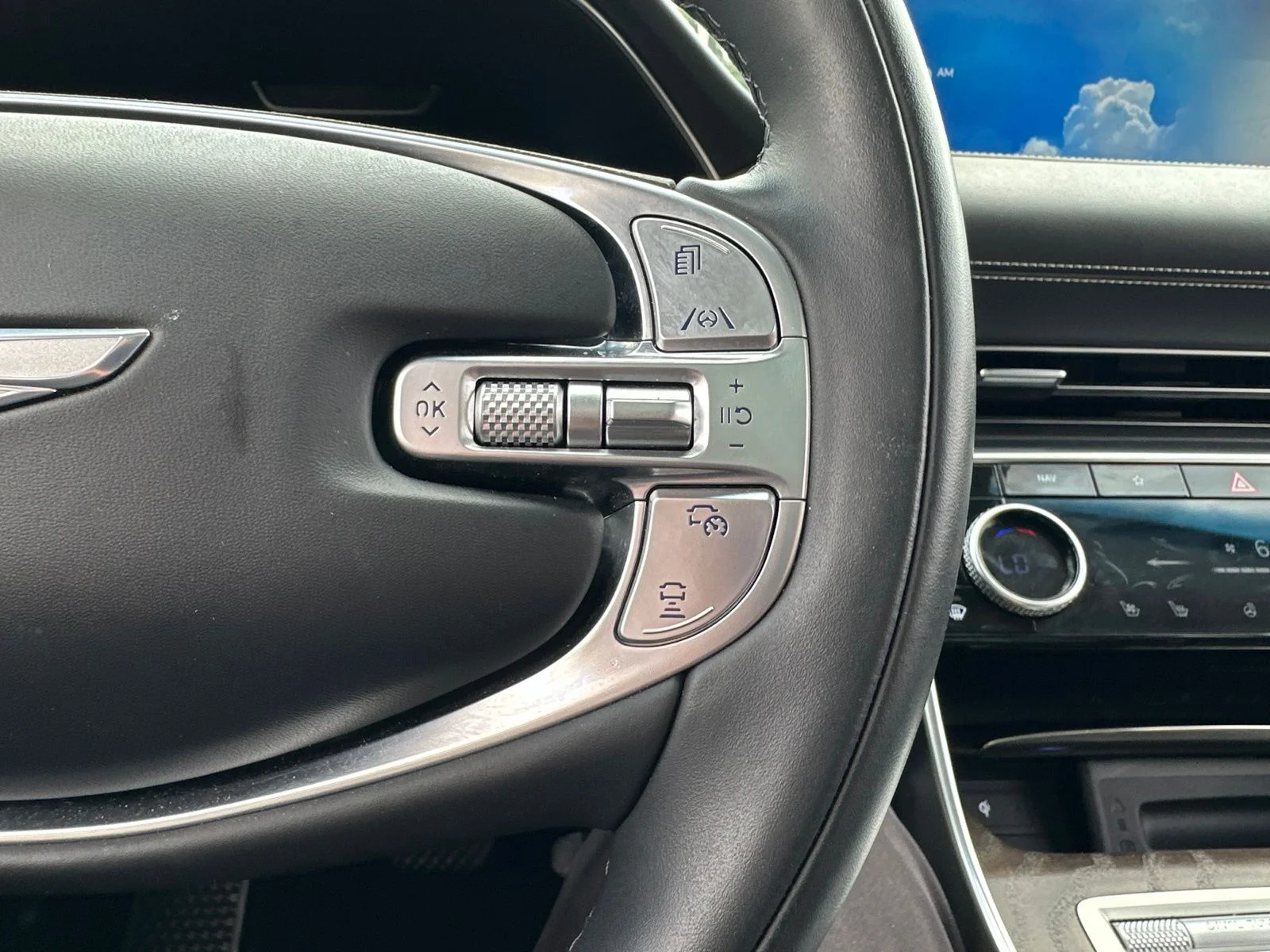 Used 2024 Gray Genesis 3.5T image 20