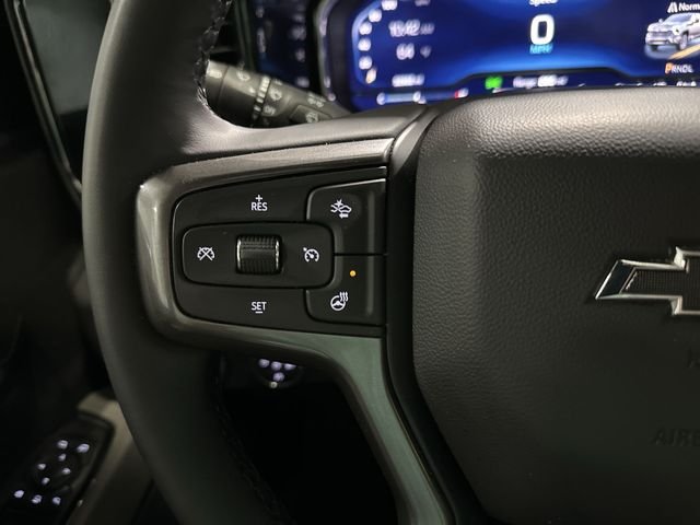 Used 2025 Gray Chevrolet ZR2 image 34