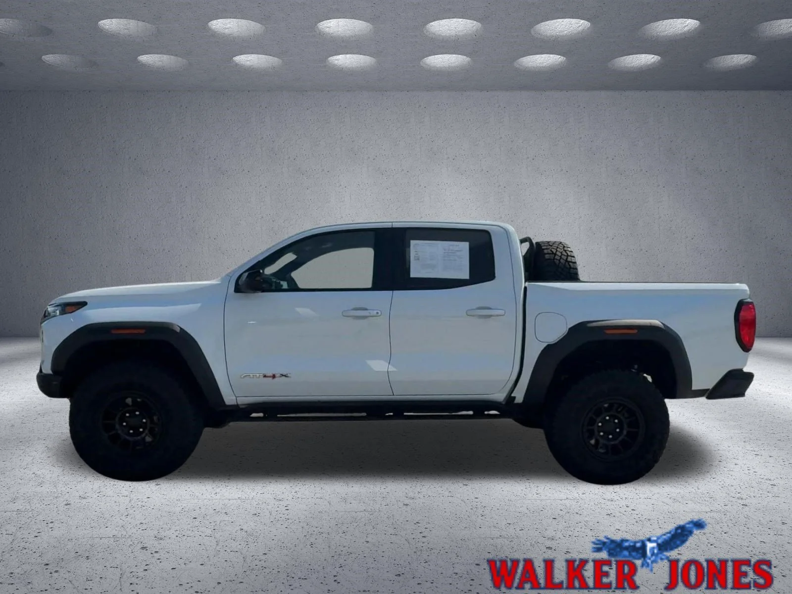 2024 GMC Canyon