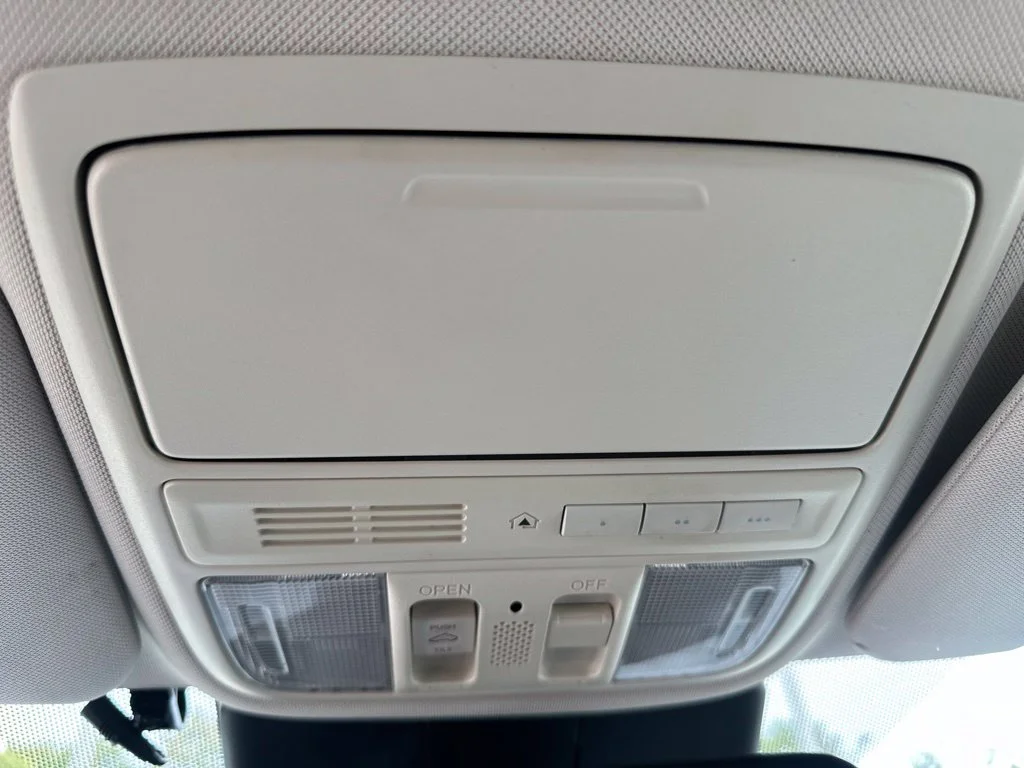 Used 2015 Gray Honda Touring image 21