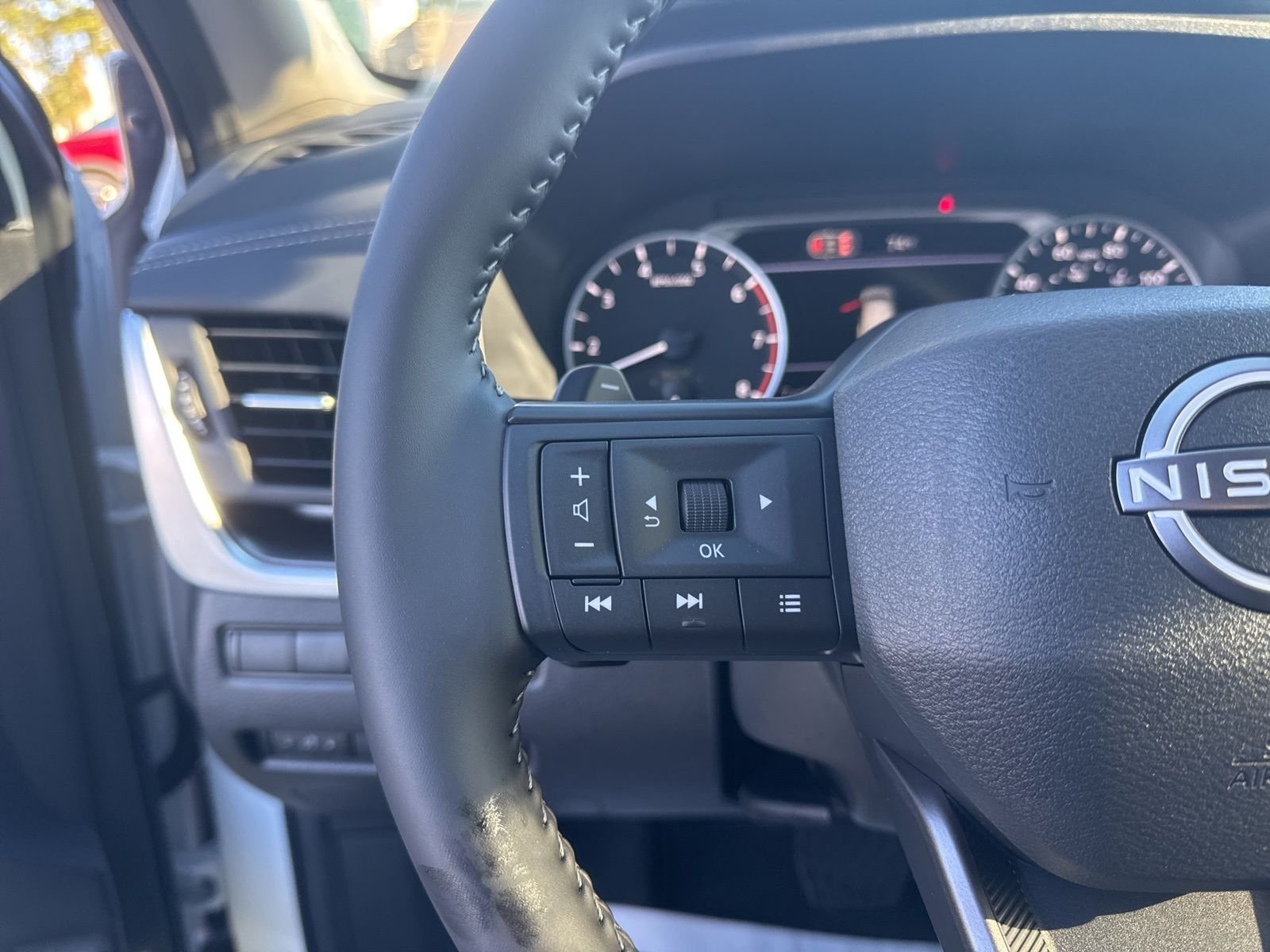 New 2026 Nissan Rogue SV 4D Sport Utility