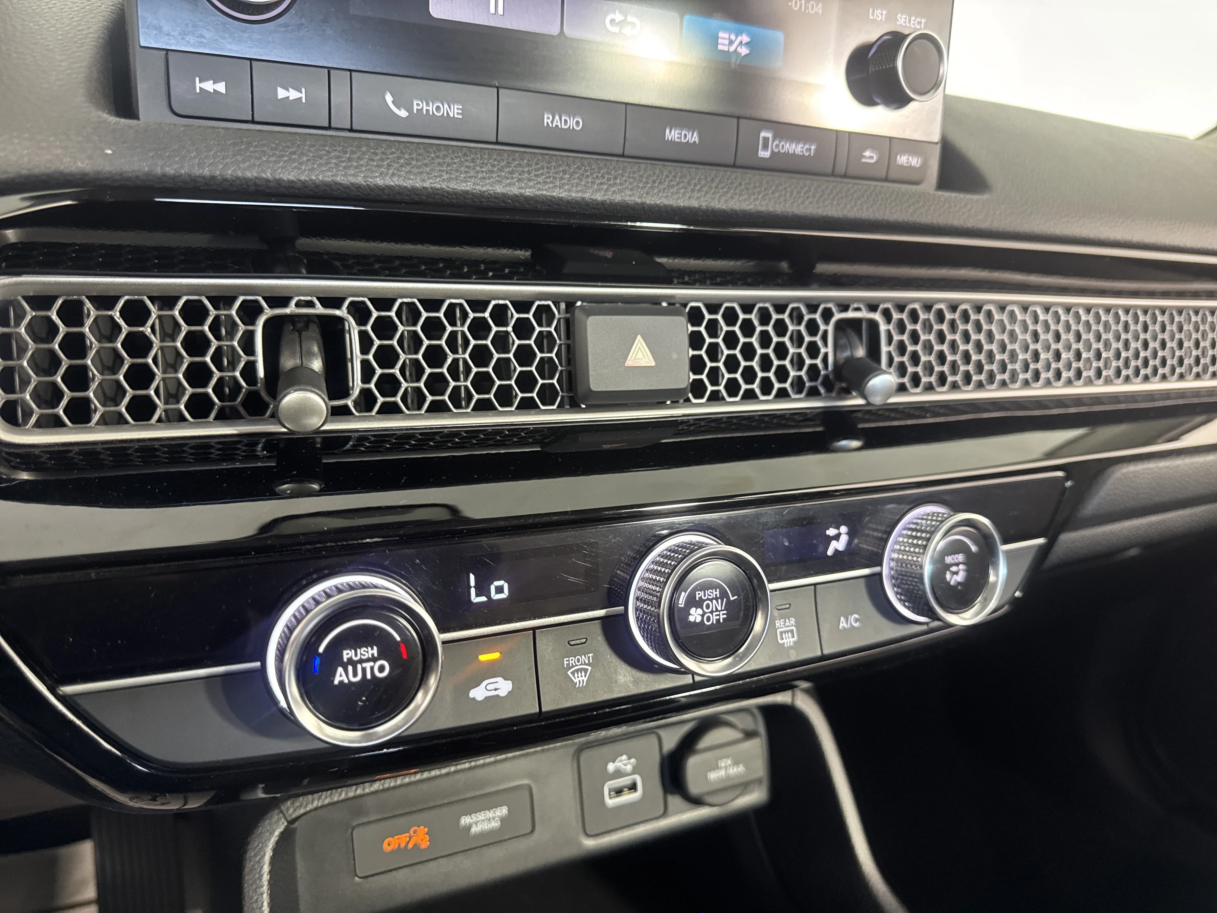 2023 Honda Civic LX - Photo 30