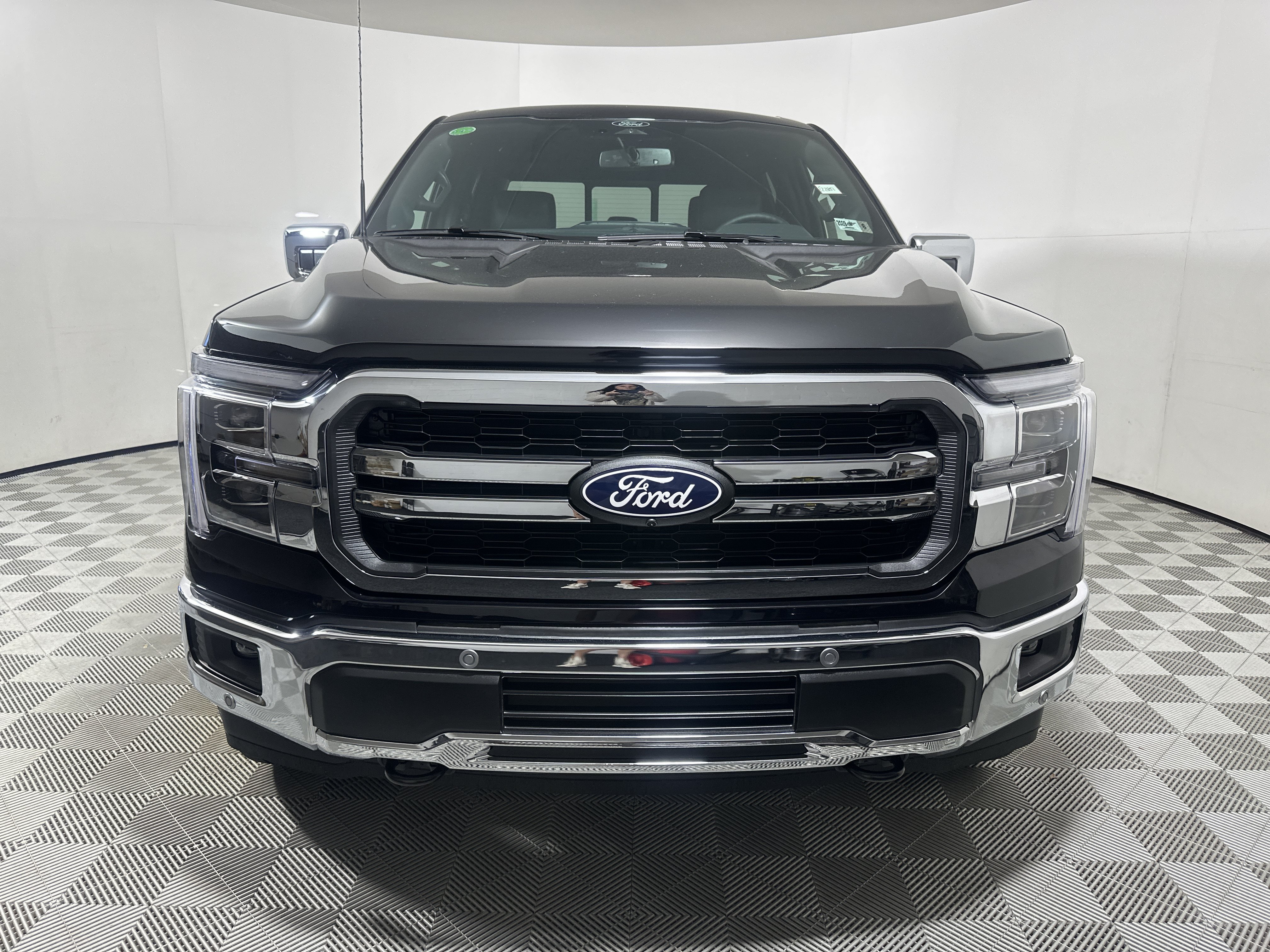 New 2026 AGATE BLACK MET Ford LARIAT image 2