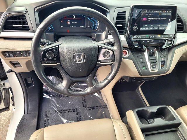Used 2020  Honda Touring image 9