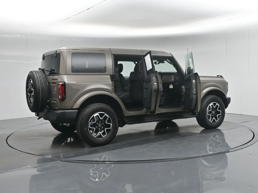 New 2026 Marsh Gray Ford Outer Banks image 5