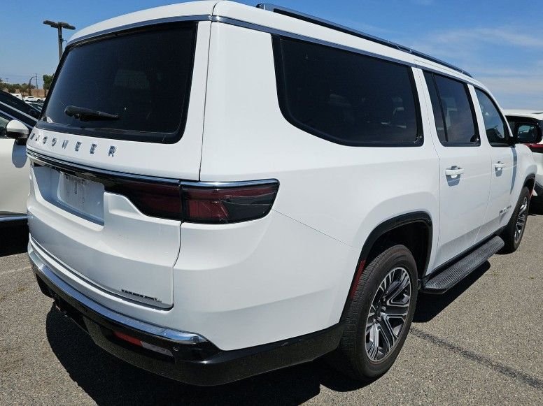 Used 2023 White Jeep Series II image 3