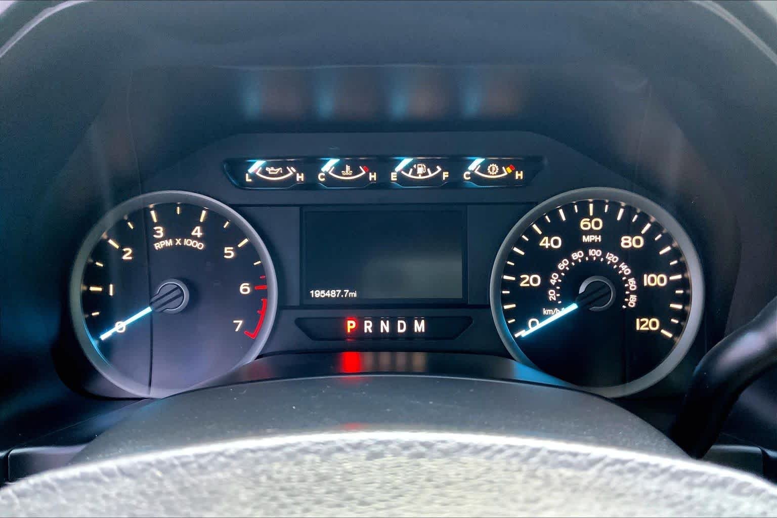 Used 2018 Ingot Silver Metallic Ford XLT image 25