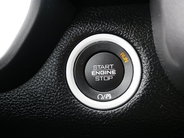 Used 2021  Ram Big Horn image 22