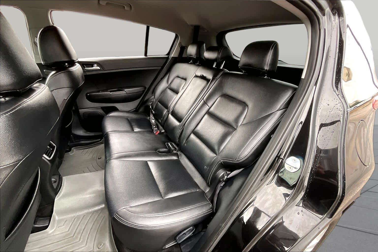 Used 2017 Black Cherry Kia LX image 18