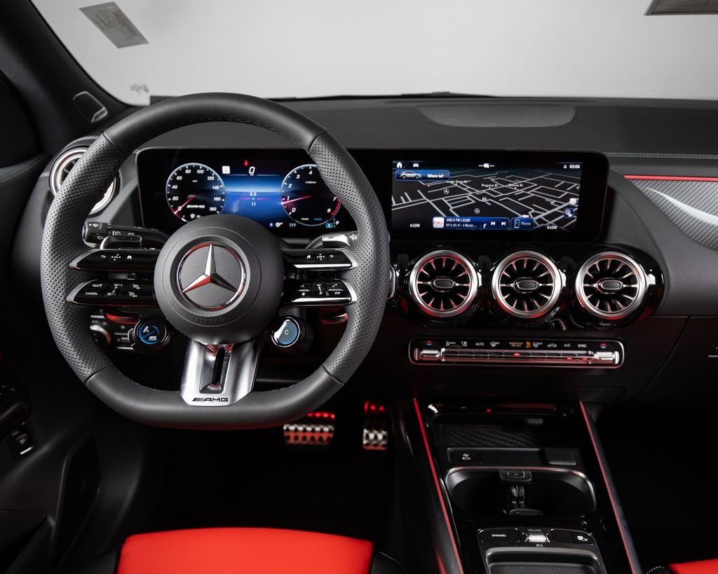 New 2026 Polar White Mercedes-Benz GLA 35 AMG® image 7