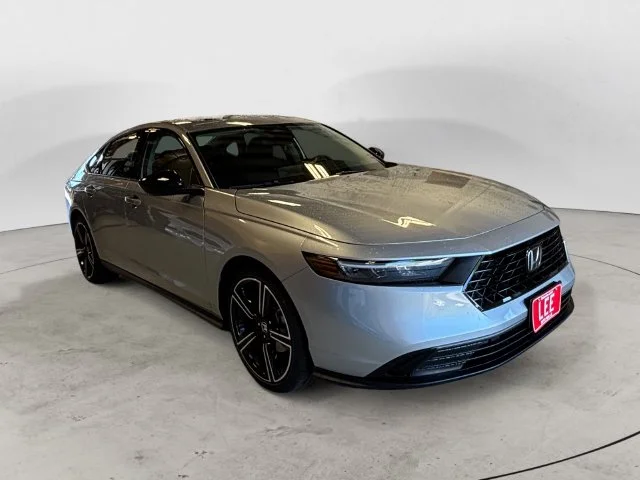 New 2026 Silver Honda SE image 7