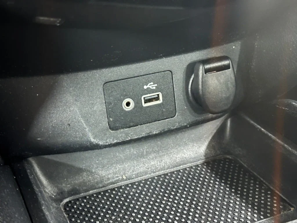 2019 Nissan Rogue SV - Photo 14