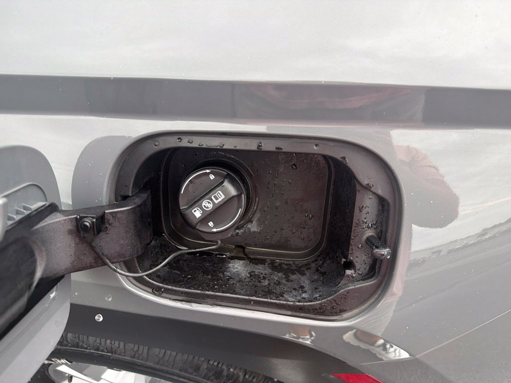 Used 2024 Gray Hyundai SEL image 41